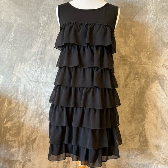 A. Byer Dresses & Skirts - Classic Cocktail Whimsigoth Ruffle Tiers Black Sleeveless Dress Wmn’s Sz M